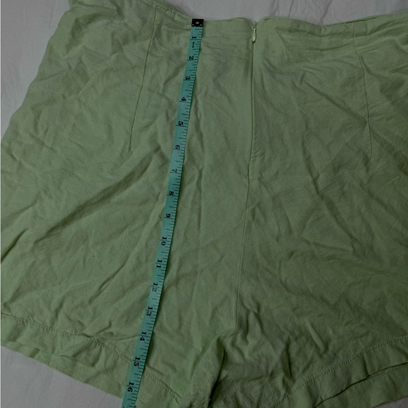 April Kiss Linen Beach Shorts Lime Green with Waist Tie • Size: Large - Picture 4 of 9
